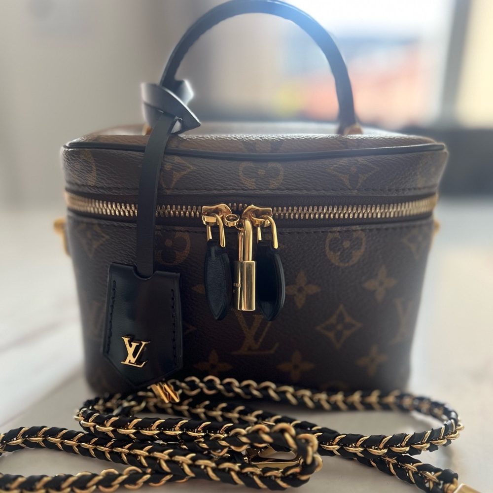 Louis Vuitton vanity PM